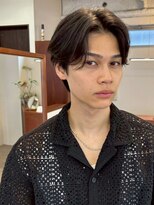 ポーチバイハニー オモテサンドウ(PORCH by HONEY omotesando)&nbsp;センターパート/フェザーパーマ/曲がる縮毛矯正/ツーブロック3