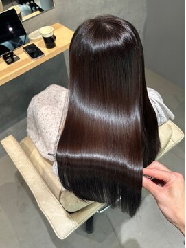 シンカ(shinka) 【20代】/髪質改善/縮毛矯正/表参道/ブリーチ縮毛矯正