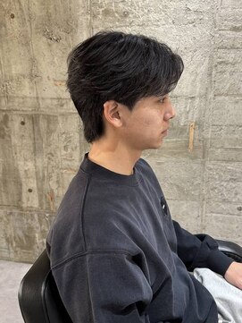 ニアウ 太田店(Niau) MEN’S HAIR/サーフカール/刈り上げセンターパート/太田