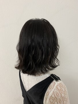 アングゥ ウル(ungu ul) 就活実習カラー