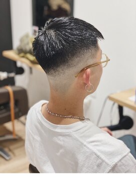 チェレ オレ 新金岡店(Chere ore) フェードカット×黒髪短髪×刈り上げショート