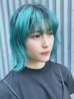 ボックスミコ(Box mico.)&nbsp;シャドウルーツでグリーン・重め前髪のおしゃれボブ