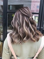 ディモアンド 表参道(Dimo&)&nbsp;ミニウルフ/インナーハイライト流れるレイヤー[表参道]