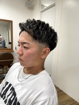 メンズアンダーバーホワイト 南海難波店(Men's _WHITE) ハイライトカラー