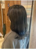 ブルーブラック×自然光で見える透明感カラー