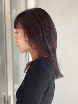 クロエ バイ ラヴィズム 小針店(CLOE by LUVISM) レッドでウルフ