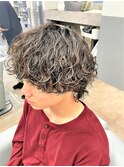 guest snap　ミディアムマッシュウルフ×波巻きスパイラルパーマ
