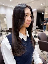 シュク 高円寺(SYUK)&nbsp;SYUK kazu 【高円寺 顔まわりカット 髪質改善 ハイライト 】