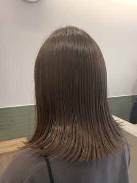 ラランジェ 緑井店(LARANJE) オリーブベージュ