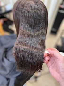 髪質改善ツヤミディアム