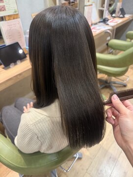 ブロッサム 東中野店 ブリーチなしカラーオリーブカラーミディアムレイヤー