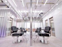 豊富なトリートメントとカラー剤を用意してます◎カラー7種類、トリートメント10種類あります◎