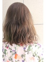 ジウ 上通り(JIU)&nbsp;20代30代40代◎大人可愛い小顔無造作カール◎ブラウンベージュ