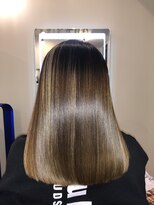 アールサロン アオヤマ(Rr SALON AOYAMA) サファイヤミネコラ