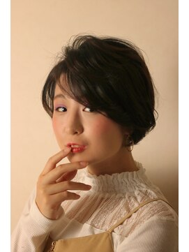 フォーチューン Hair&Spa Fortune アクセントショートボブ/アッシュブラック