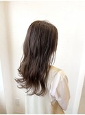 ベージュブラウン