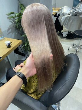 エイト 横浜店(EIGHT) ミルクティーベージュ