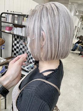 ベニス(VENICE) ホワイトブリーチ