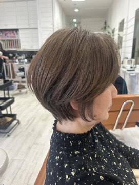 テラス ヘアアンドボタニカル(terrace) terrace岩政/くびれショート/30代40代/姪浜