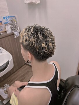 ダンブライズバーバー(DAN BRISE) ソフトツイストパーマ