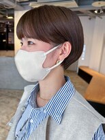 シオン(shion)&nbsp;ショート前髪カット顔周りレイヤーワイドバング_ba454631