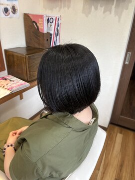 ココカラヘアー ニコ(cococara hair nico) 丸みショートボブ