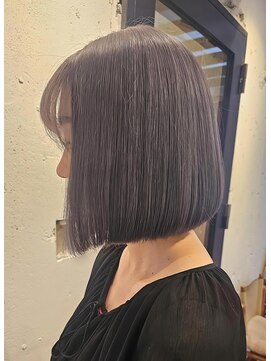 エイト 福岡天神店(EIGHT fukuoka) グレー