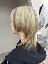 アルテペロ(arte pelo)&nbsp;ローライトヘア/ウルフヘア/デザインカラー