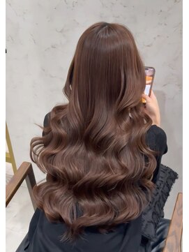 ベルダ 高槻(BELDAD) 前髪に合わせ/リフトレイヤー/ナチュラル/くびれ巻き/モテ髪