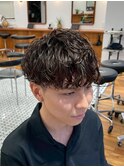 表参道駅MEN’S/ニュアンスパーマ/刈り上げセンターパート