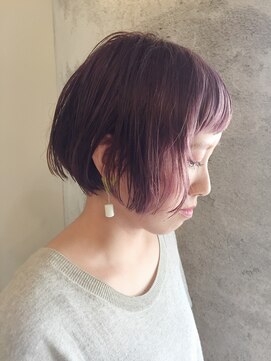 ラムネ パープルとショートボブ。