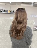 ミルクティーベージュ