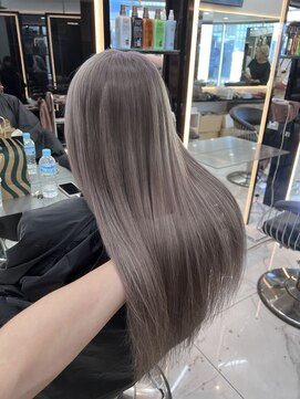 ラピス 福岡天神店(Lapis) 詳細はインスタで【@yupachi_hair】