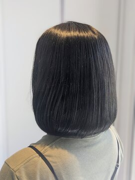 ヘアリゾート粋 新宿三丁目本店 ボブスタイル◎30代40代/艶感エアリーカール/渡部