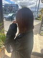 リーク(LEEK) メテオカラーでツヤツヤ切りっぱなしボブ♪