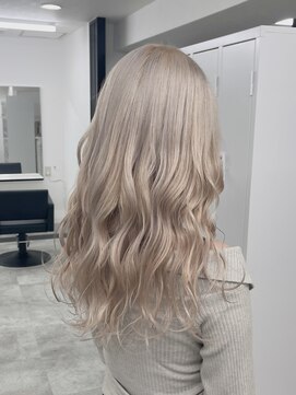 レブ 心斎橋(REV.) 着物/フェミニンロング/似合わせカット/ウェーブミディアム/大阪