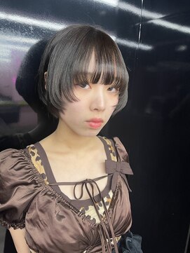 キジ(KIJI) ミニボブ/フェイスレイヤー/グレージュ