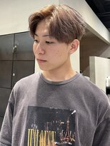 ヘアー アイス ルーチェ(HAIR ICI LUCE)&nbsp;メンズカラー/ハイトーンベージュ/刈り上げマッシュ/上田