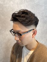 ホワイト(WHITE)&nbsp;大人ニュアンスパーマ