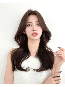 アマトウキョウスマートサロン(AMA TOKYO×Smart Salon) 韓国ヘア　レイヤー　顔周り