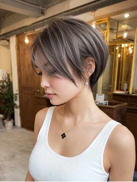 アイドットプラス 表参道(i.+omotesando) 前髪小顔ハイトーンカラー大人ショートボブヘア20代30代40代