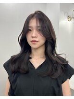 アメリ 新宿(Ameri) ラベンダーベージュ×たっぷりレイヤーカット