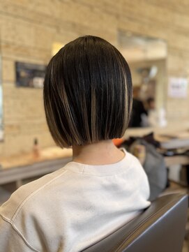 ヴォアソルヂェガーデン(Voasorte GARDEN) 【Voasorte GARDEN】デザインカラーミニボブ