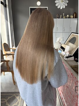 レド(LeDo) white beige［四日市/ケアブリーチ］