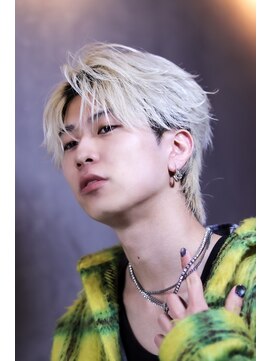 ゴールドシブヤ(GOALD SHIBUYA) フェザーショート