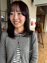 フィルム(FiLMs)&nbsp;透明感ダークブラウン/デザインカット/ミディアムボブ