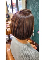 美髪 ヘアサロン(美髪 Hair salon)&nbsp;前髪長めのふんわりボブ