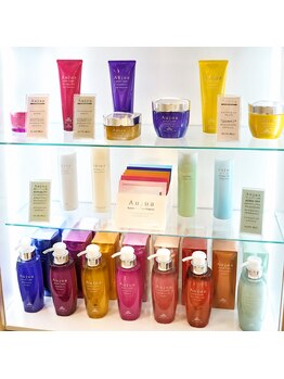パステルアトリエドゥ(PASTEL ATELIER DEUX)の写真/業界最高級★Aujua取扱店！保湿力抜群で短時間でツヤ髪になれるリンケージトリートメントもオススメ！