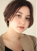 骨格美　手入れ簡単　小顔　大人　ショートヘア