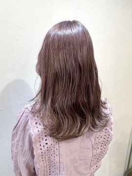 ネオリーブアオバ 高田馬場店(Neolive aoba) イルミナカラーモカグレージュで仕上げたゆるふわミディアム